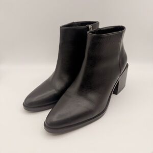 Vince Camuto Black Leather Ankle Boots Block Heel Zip Booties Women’s Size 9.5